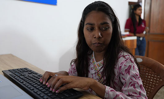 Tech for Inclusion: Innovative Tools Transforming the Digital Lives of Blind Girl